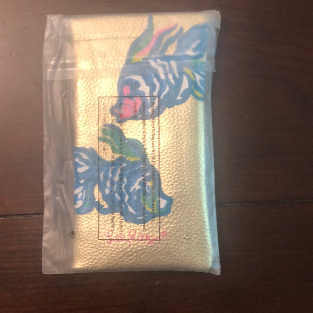 NWT GWP sunglasses case